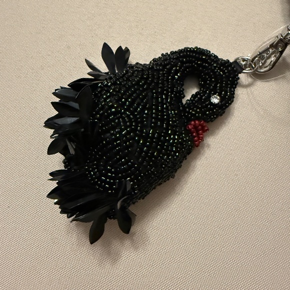 India Beaded Bag Black & White Houndstooth w/ Swan Charm - Picture 6 of 8